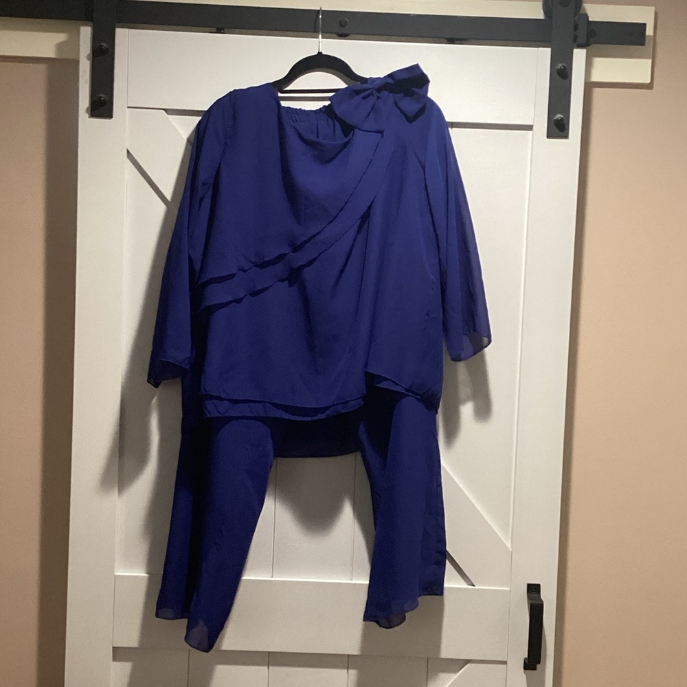 Elegant Blue Asymmetrical Top and Pants Set